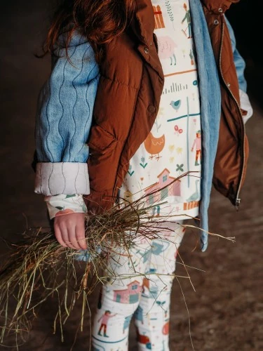 dlugie legginsy bawelniane dla dziewczynki z nadrukiem zwierzat na farmie legginsy dziewczęce legginsy dla dziecka legginsy bawełniane dziewczęce legginsy bawełniane dla dziewczynki legginsy dla dzieci 03.webp