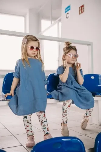 dlugie legginsy dla dziewczynek z nadrukiem syren i rybek legginsy dla szczupłej dziewczynki legginsy dzianinowe dla dziewczynki legginsy dziecięce Legginsy dla dziewczynek Getry z dzianiny b.webp legginsy dla dziecka z rybkami legginsy z nadrukiem ryb